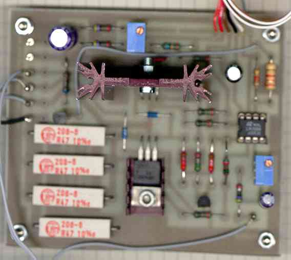 Ladeadapter: Bestückungsseite des Prototyps